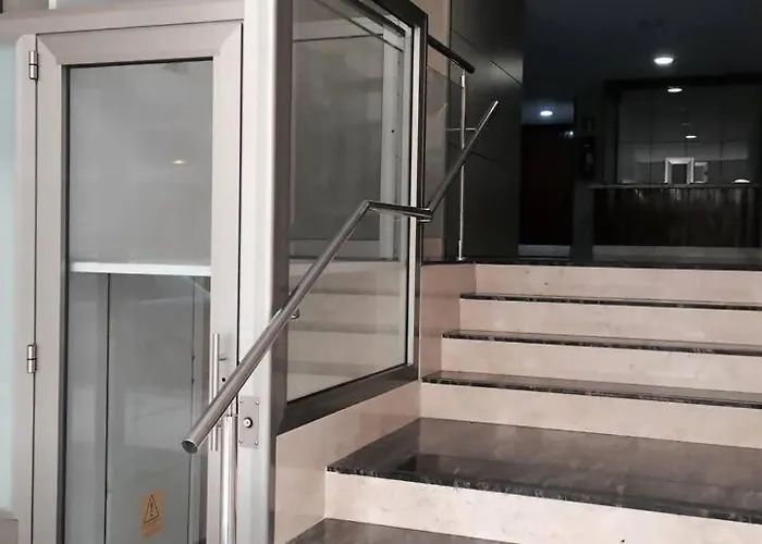 Amplio En Gros Con Parking Privado Appartement Saint-Sébastien