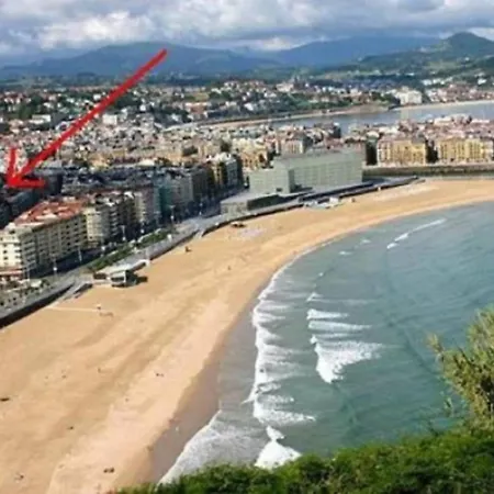 Apartamento Amplio En Gros Con Parking Privado